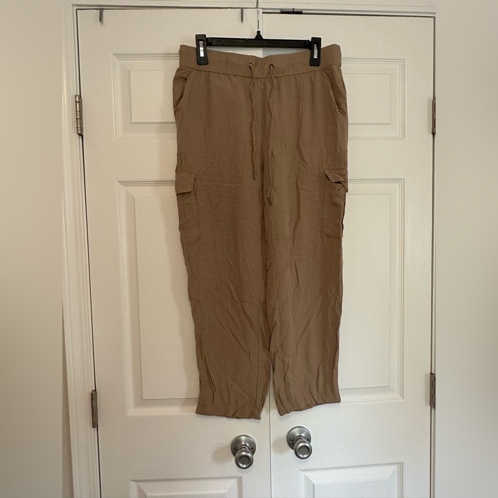 Women's Tan Cargo Pants